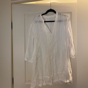 CP Shades Regina White Linen Tunic, only worn a few times, perfect condition